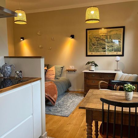 Studio De Charme Avec Terrasse Privee, Jardin Partage Bouxwiller  Экстерьер фото